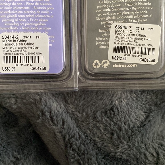 Claire's titanium and stainless steel cubic zirconia nose rings - Picture 2 of 2